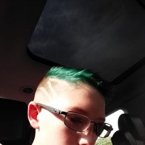 Meet your Posher, Zander